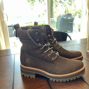 Womens brown timberland boots size 9